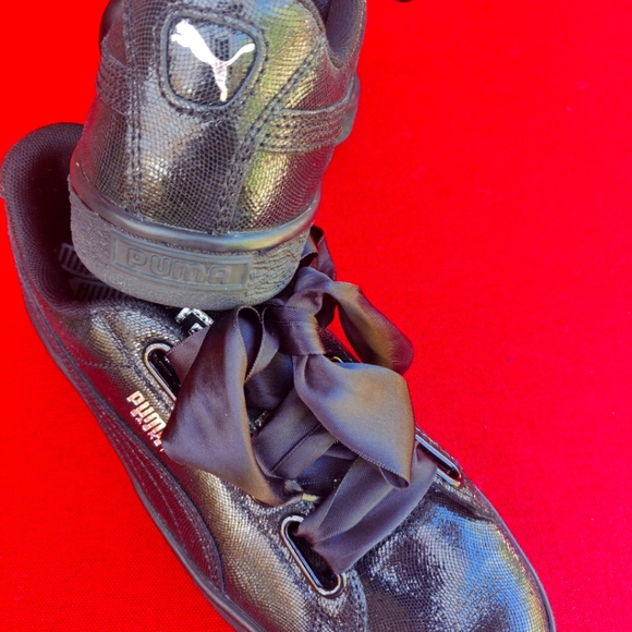 Puma sneakers, black, Size 7.5, Synthetic Upper. - Picture 7 of 8